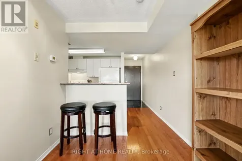 310 Central Park Drive Ottawa ON K2C 4G4