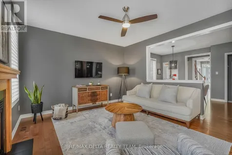 208 Serra Ridge Ottawa ON K4A 0V8