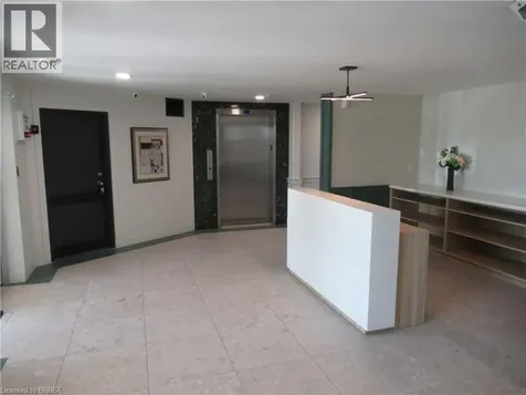 421 Fairview Drive Brantford ON N3R 7M3