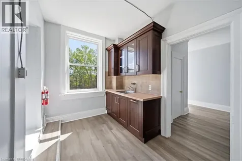 117 Grand River Street North Paris ON N3L 2M4