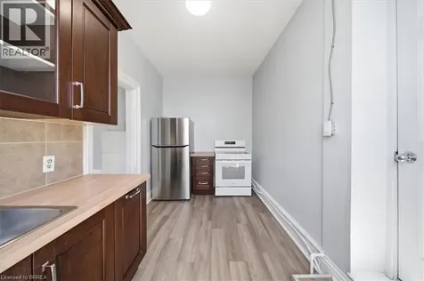 117 Grand River Street North Paris ON N3L 2M4