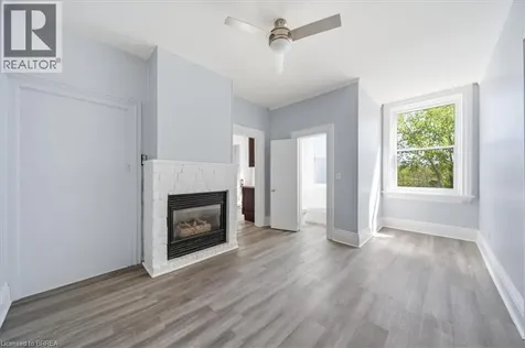 117 Grand River Street North Paris ON N3L 2M4