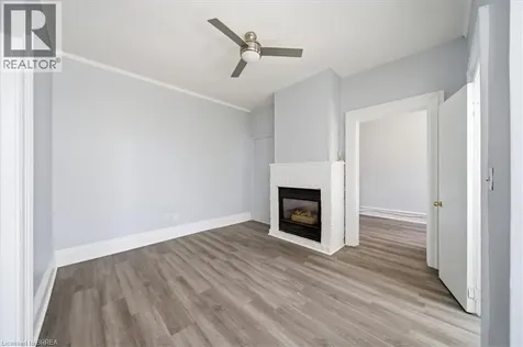 117 Grand River Street North Paris ON N3L 2M4