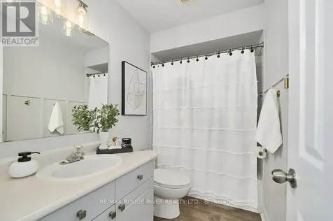 106 Tremount Street Whitby ON L1M 1G2