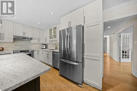 2207 Pleasantview Court Ottawa ON K4C 1H7