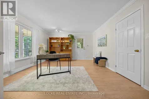 2207 Pleasantview Court Ottawa ON K4C 1H7