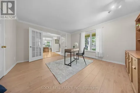 2207 Pleasantview Court Ottawa ON K4C 1H7