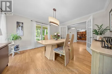 2207 Pleasantview Court Ottawa ON K4C 1H7