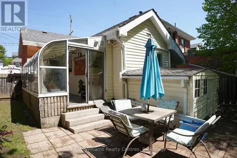 247 6th Street East Owen Sound ON N4K 1E8