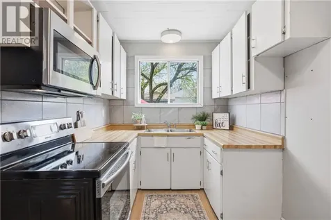 311 Eleventh Avenue Lively ON P3Y 1M8