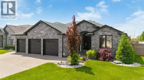 401 Rodriguez Drive Sarnia ON N7S 4M6