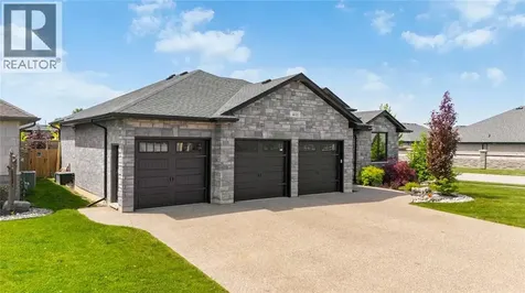 401 Rodriguez Drive Sarnia ON N7S 4M6