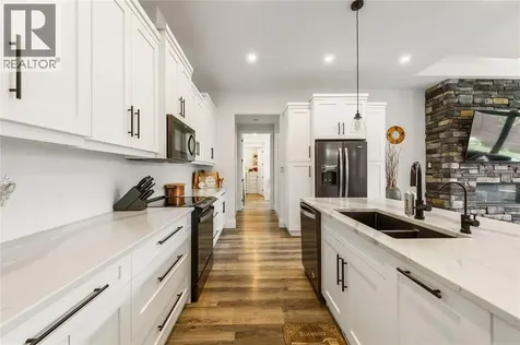401 Rodriguez Drive Sarnia ON N7S 4M6
