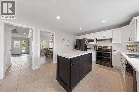 105 Augusta Boulevard Sarnia ON N7W 1C6