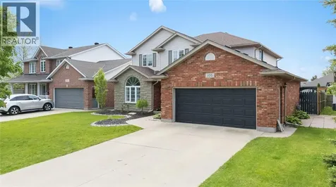 105 Augusta Boulevard Sarnia ON N7W 1C6