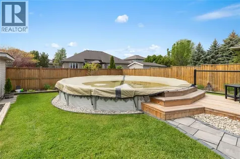 105 Augusta Boulevard Sarnia ON N7W 1C6