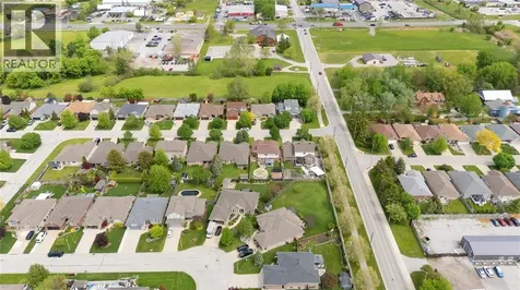 105 Augusta Boulevard Sarnia ON N7W 1C6