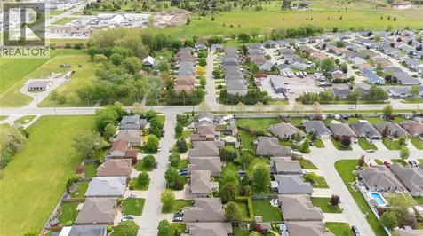 105 Augusta Boulevard Sarnia ON N7W 1C6