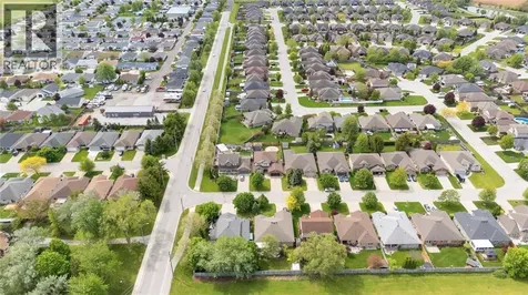 105 Augusta Boulevard Sarnia ON N7W 1C6