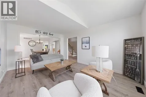 105 Augusta Boulevard Sarnia ON N7W 1C6