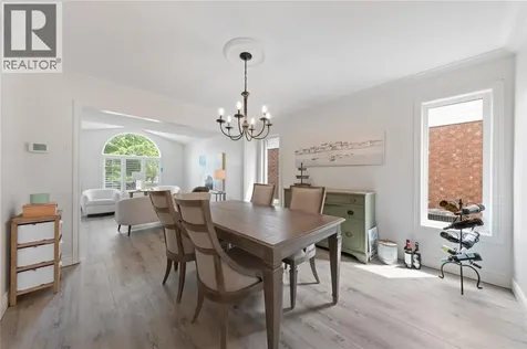 105 Augusta Boulevard Sarnia ON N7W 1C6