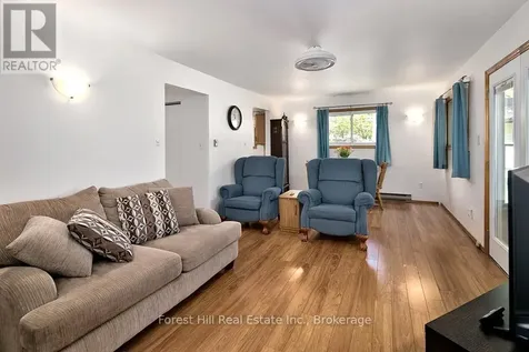 523583 12 Corners West Grey ON N0C 1H0