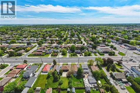 546 Mohawk Road East Hamilton ON L8V 2J6