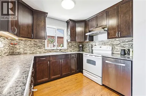 546 Mohawk Road East Hamilton ON L8V 2J6