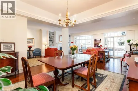 23 Chisholm Street Oakville ON L6K 3W2