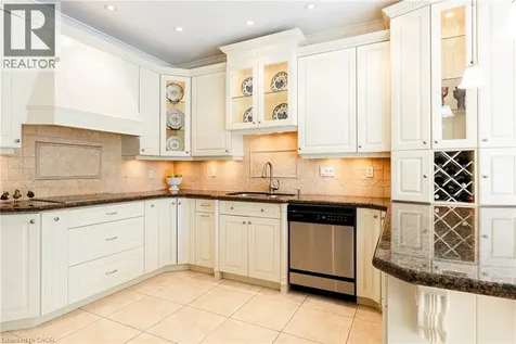 23 Chisholm Street Oakville ON L6K 3W2