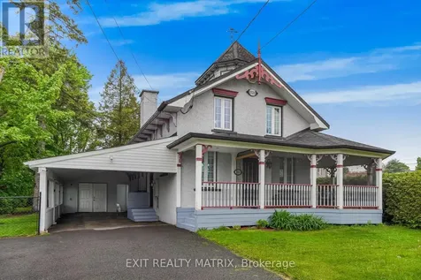 160 Nelson Street East Hawkesbury ON K6A 1L8