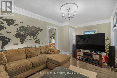 160 Nelson Street East Hawkesbury ON K6A 1L8