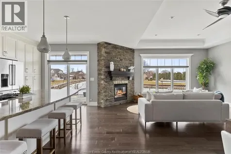 33 Montego Bay Crescent Kingsville ON N9Y 4E7