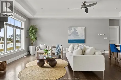 33 Montego Bay Crescent Kingsville ON N9Y 4E7