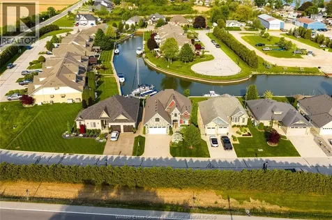 33 Montego Bay Crescent Kingsville ON N9Y 4E7