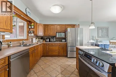 140 Victoria Street South Amherstburg ON N9V 2K3