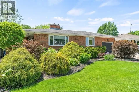 140 Victoria Street South Amherstburg ON N9V 2K3