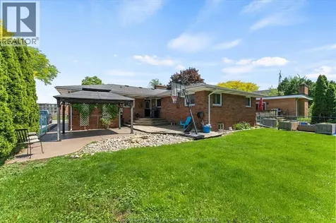 140 Victoria Street South Amherstburg ON N9V 2K3