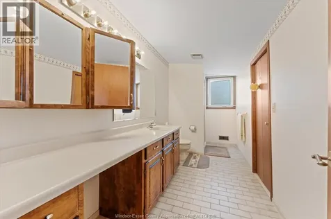 500 Rostrevor Tecumseh ON N8N 2B8