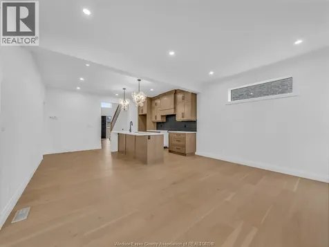 660 Linden Lakeshore ON N0R 1A0