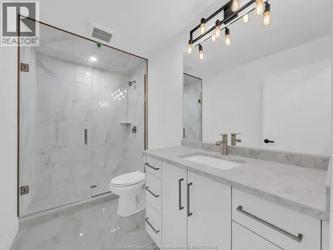 660 Linden Lakeshore ON N0R 1A0
