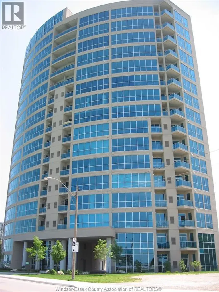 1225 Riverside Windsor ON N9A 0A2