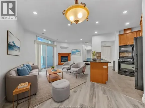 1225 Riverside Windsor ON N9A 0A2