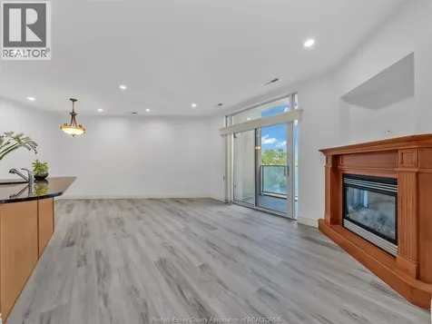1225 Riverside Windsor ON N9A 0A2