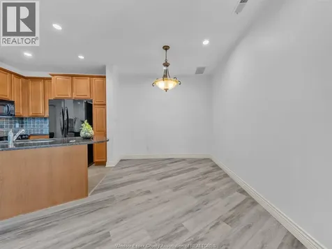 1225 Riverside Windsor ON N9A 0A2