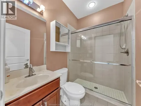 1225 Riverside Windsor ON N9A 0A2