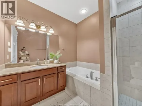 1225 Riverside Windsor ON N9A 0A2