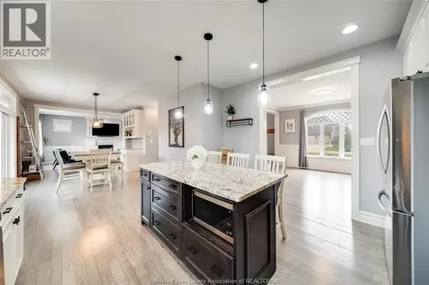1096 Charlotte Crescent Lakeshore ON N8L 0X8