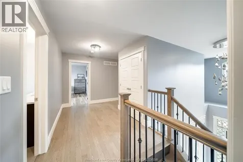 1096 Charlotte Crescent Lakeshore ON N8L 0X8