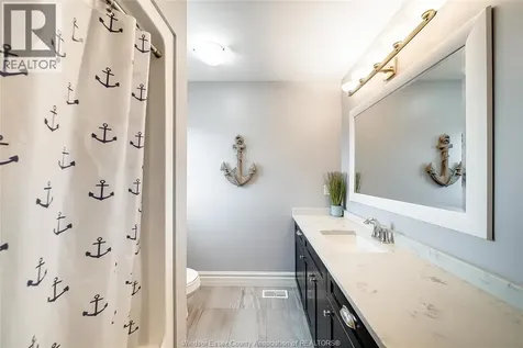 1096 Charlotte Crescent Lakeshore ON N8L 0X8